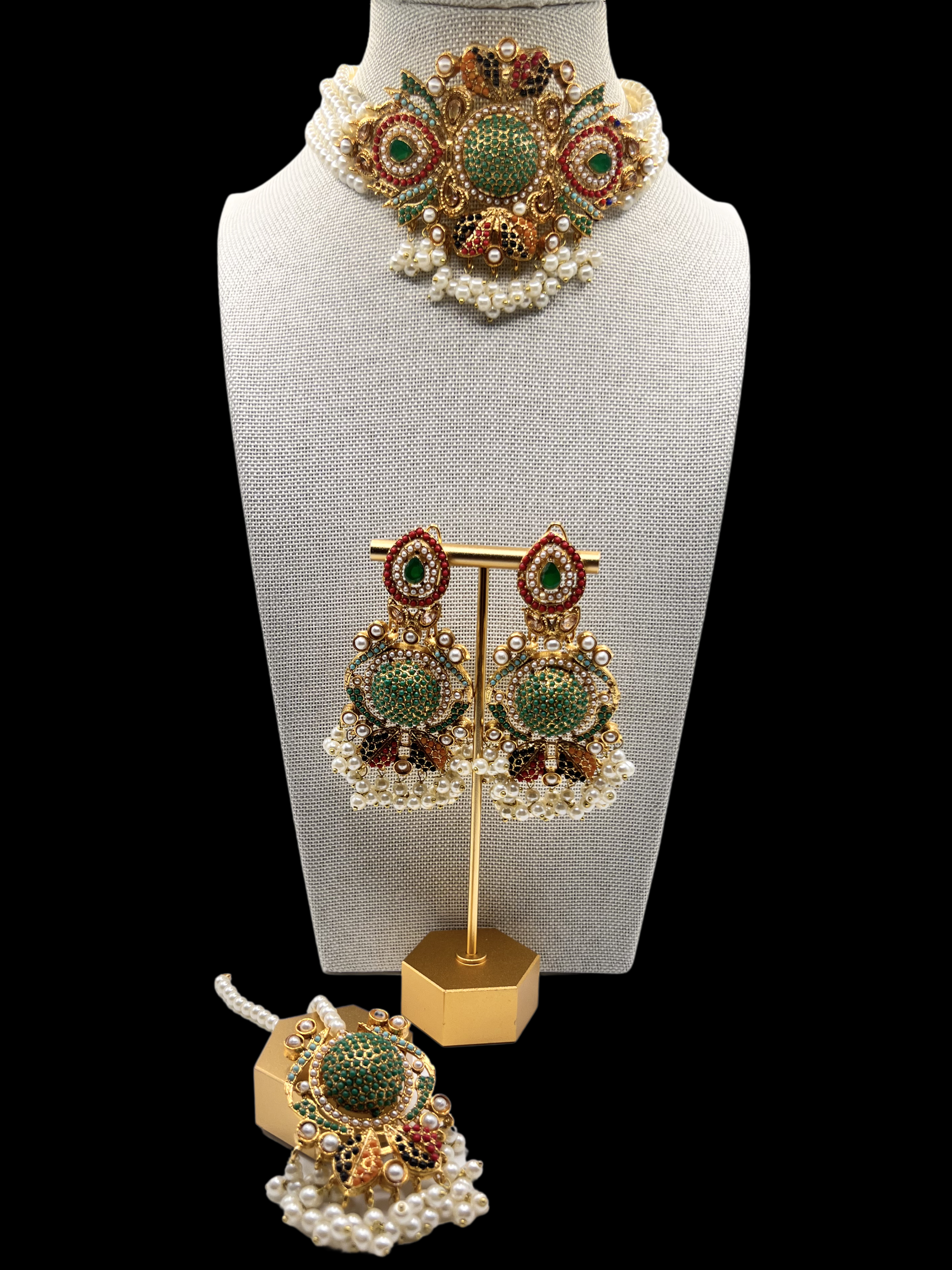 Sabz Gumbad Choker set